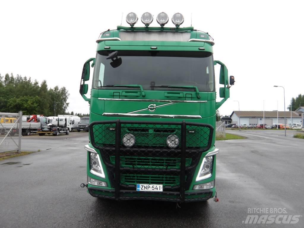 Volvo FH 540 8x4 Hook lift trucks