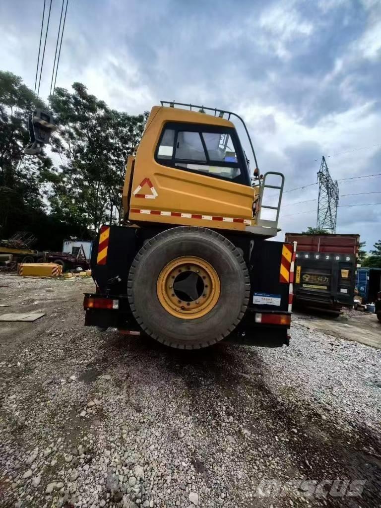 Sany SAC7000 T7 Mobile and all terrain cranes