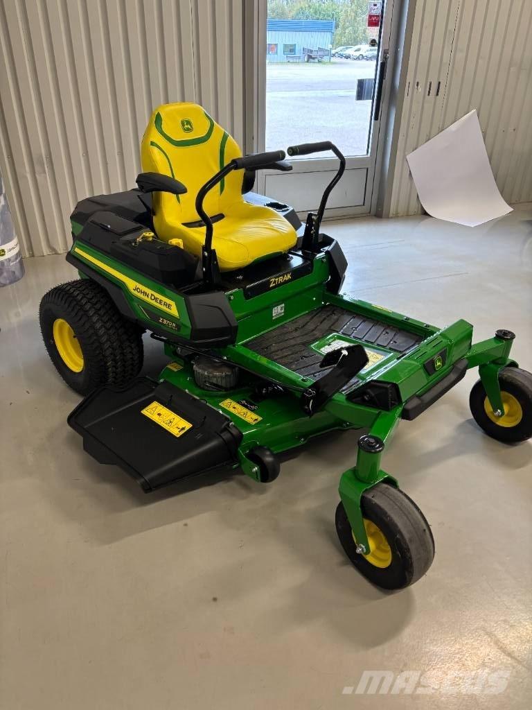 John Deere Z370R Riding mowers