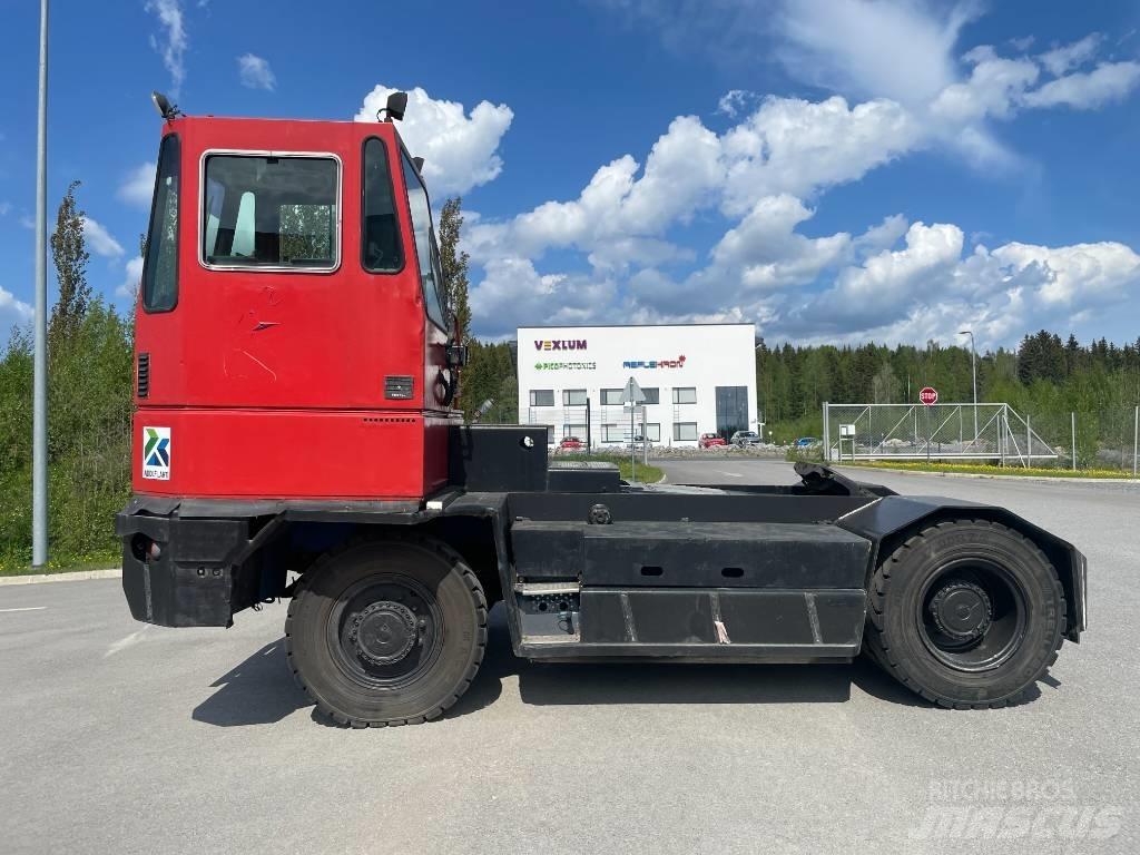 Kalmar TRX252 Shunt Trucks