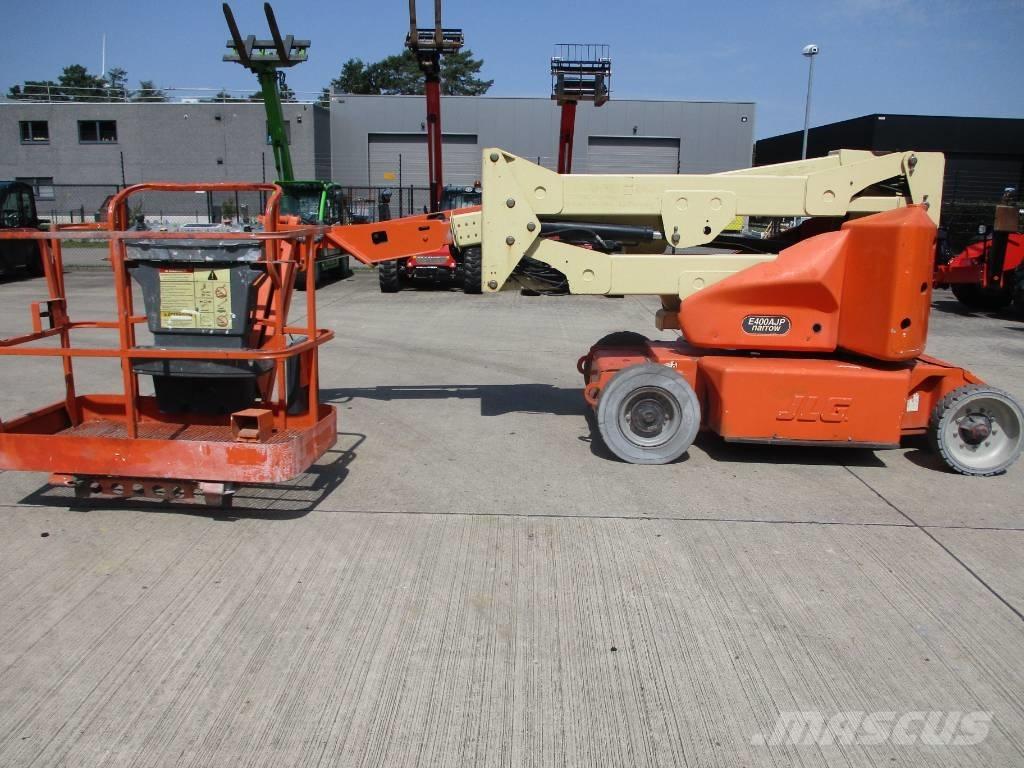 JLG E400AJPN (687) Compact self-propelled boom lifts