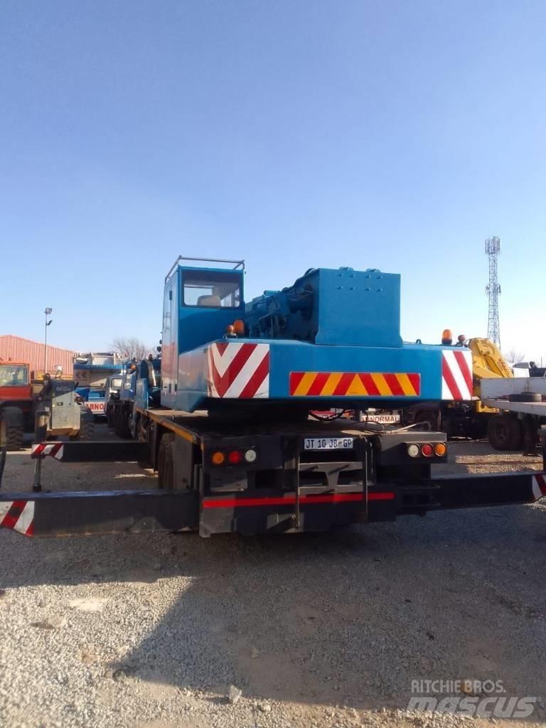 Sany QY25C Mobile and all terrain cranes