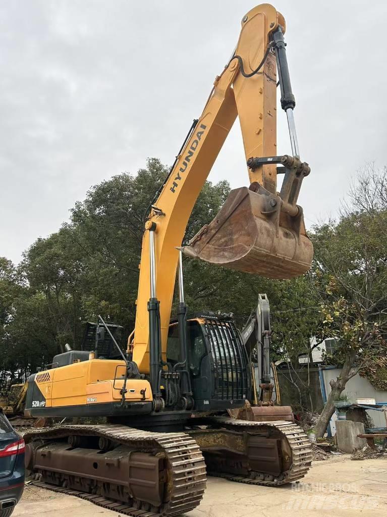 Hyundai 520L-9VS Crawler Excavators