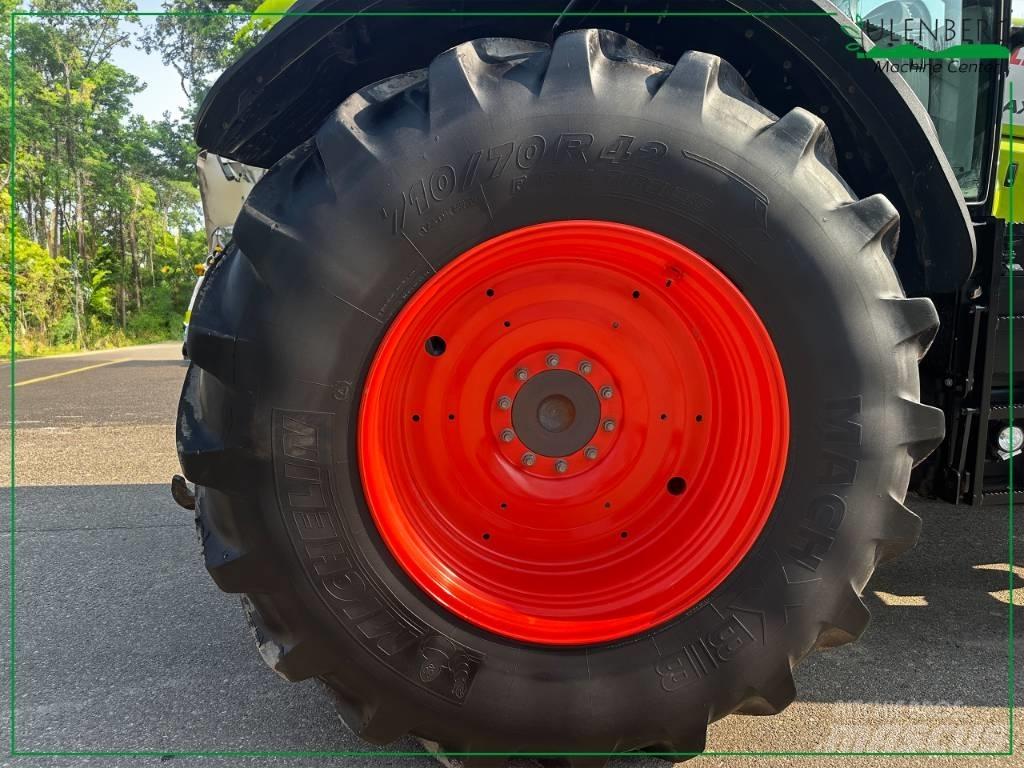 CLAAS Axion 850 CIS Tractors