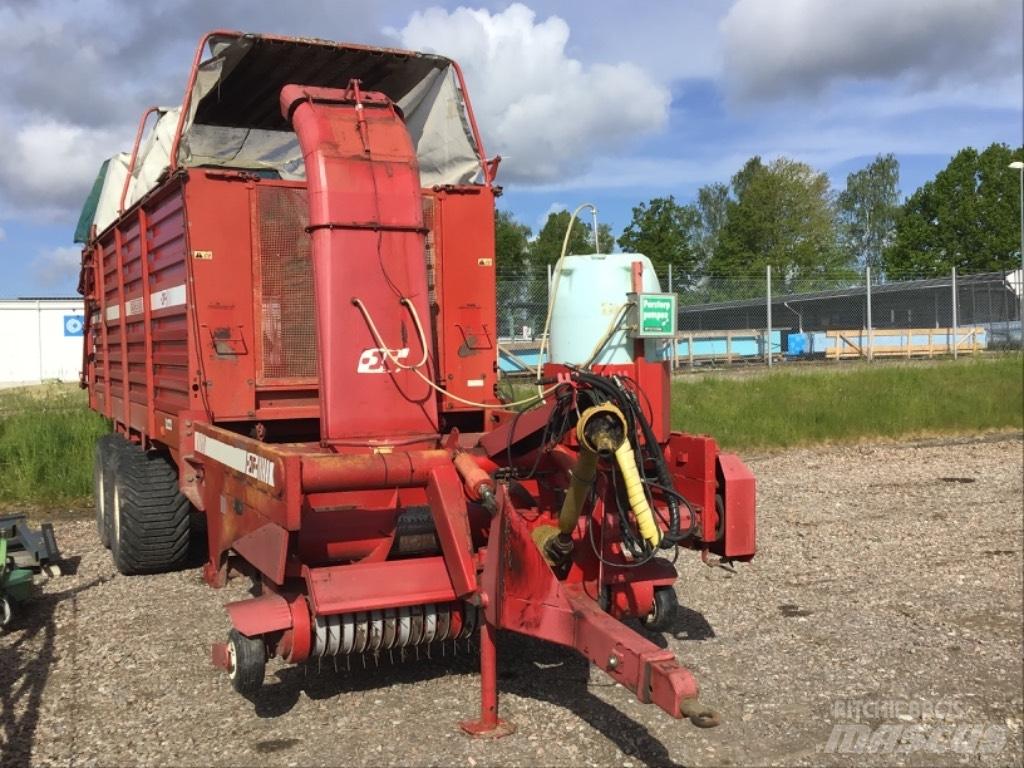 JF Hackvagn 3500 Speciality Trailers