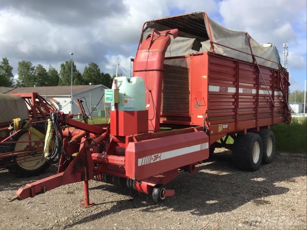 JF Hackvagn 3500 Speciality Trailers