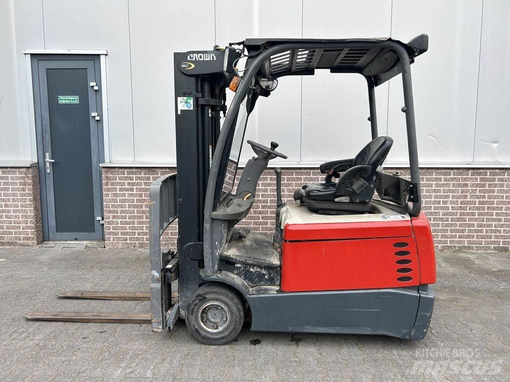Crown  Electric Forklifts