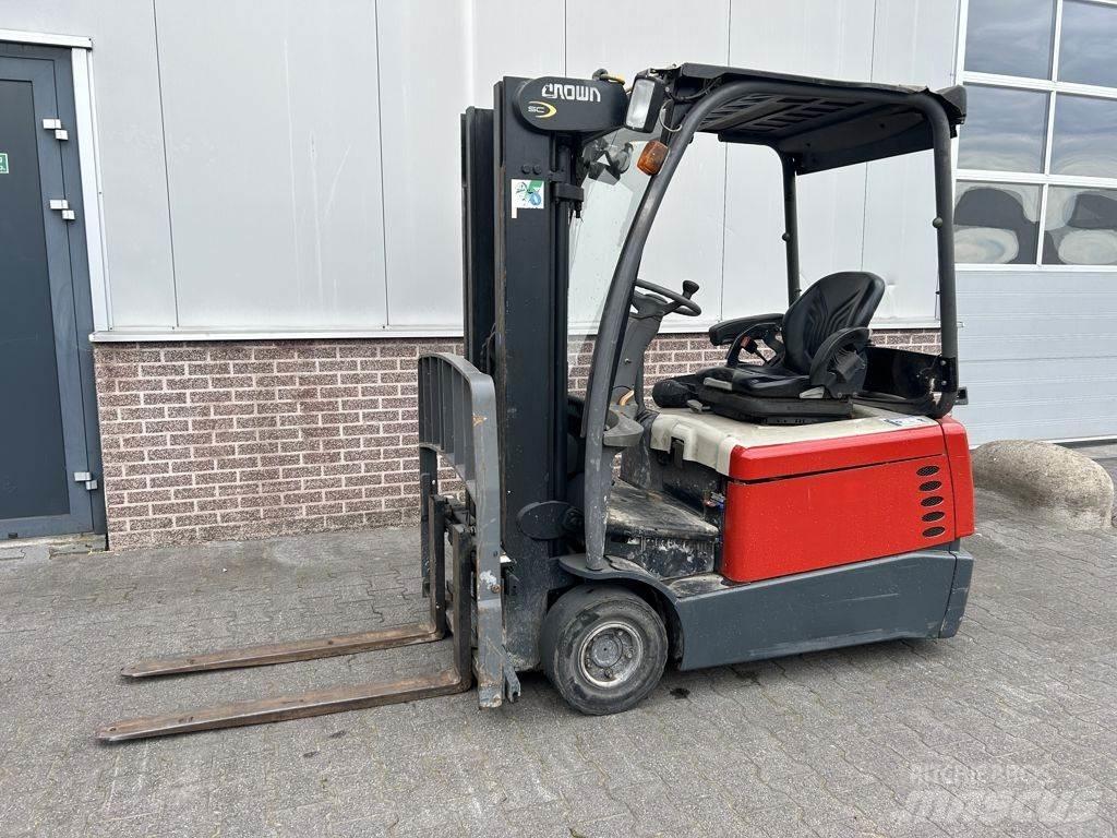 Crown  Electric Forklifts