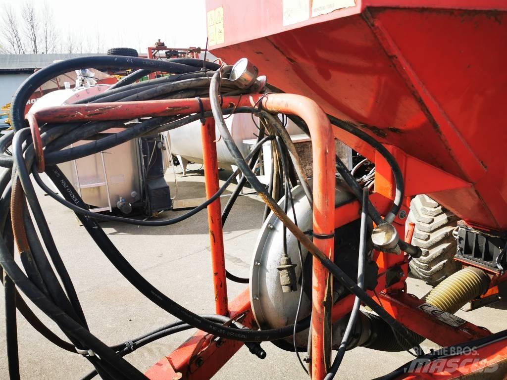 Horsch 6 CO Farm Drills