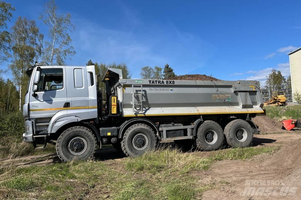 Tatra Tatra T 158/1 Dump Trucks