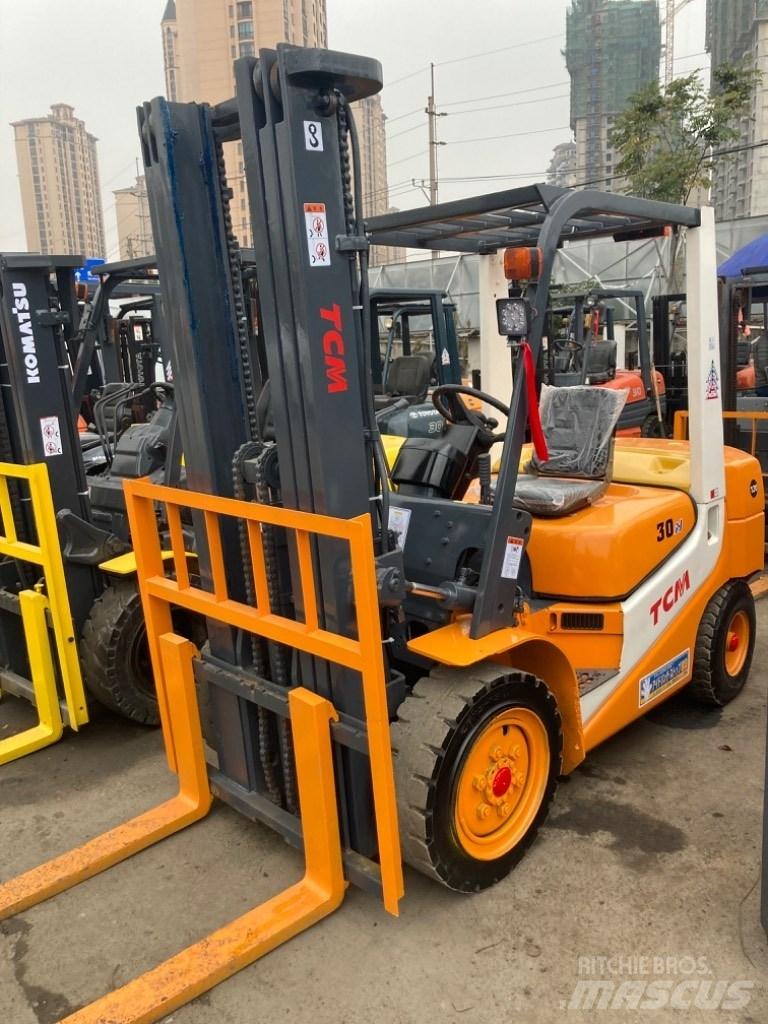 TCM 30 Diesel Forklifts