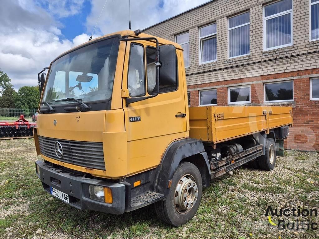 Mercedes-Benz 1117 Dump Trucks