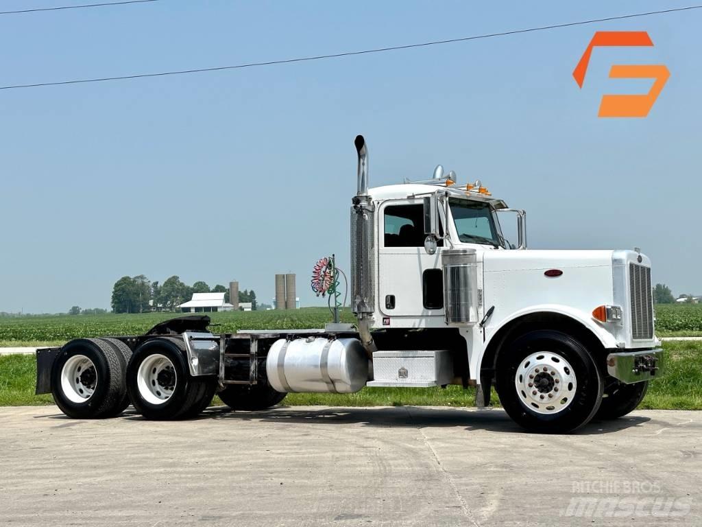 Peterbilt 379 Conventional Trucks / Tractor Trucks