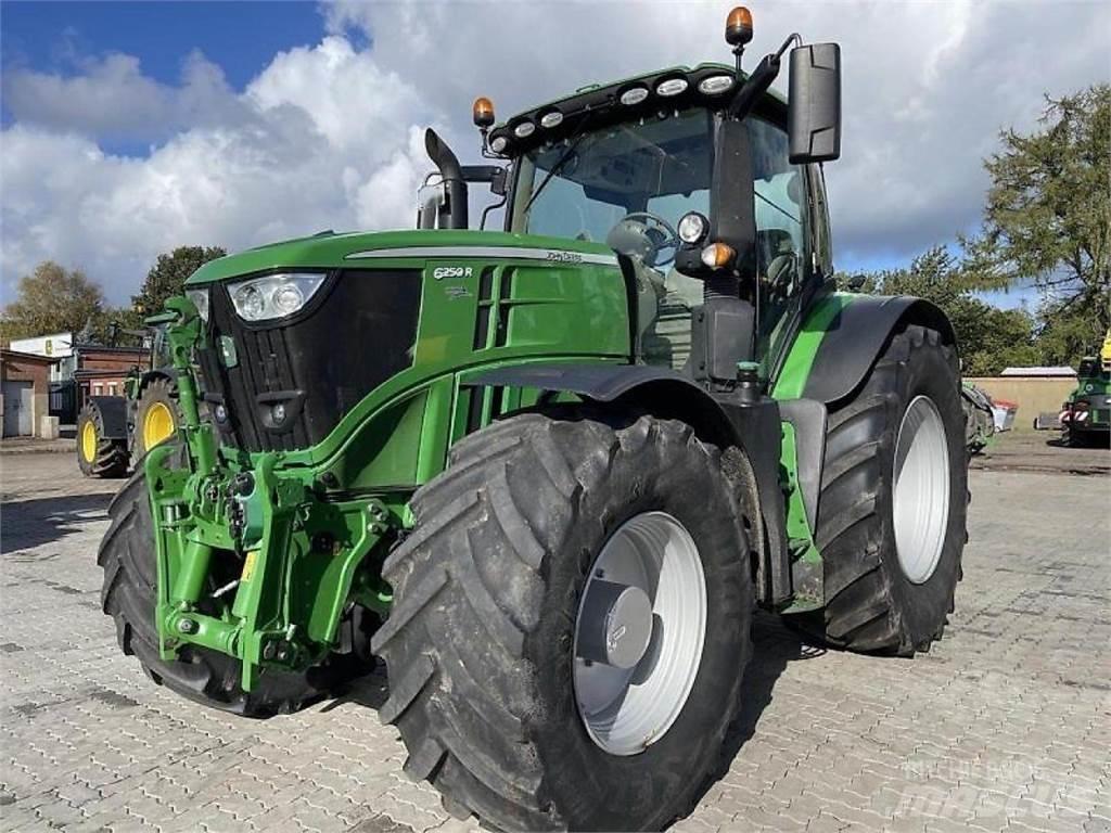 John Deere 6250R Tractors
