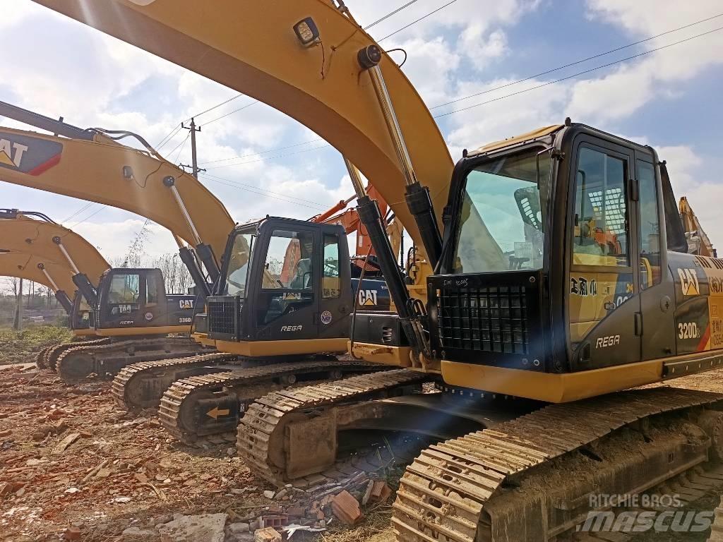 CAT CAT320D2 Mini excavators  7t - 12t