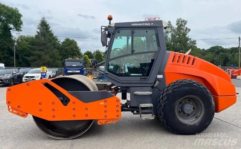 Hamm H11 i x Single drum rollers