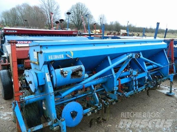 Stegsted 3 Farm Drills