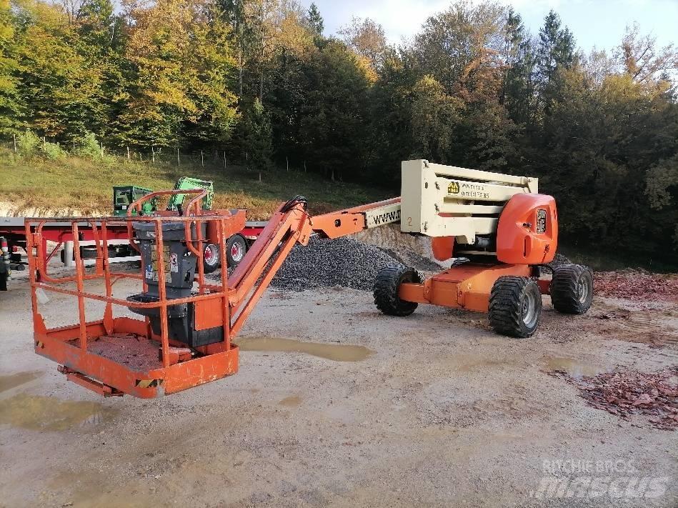 JLG 510 AJ Articulated boom lifts