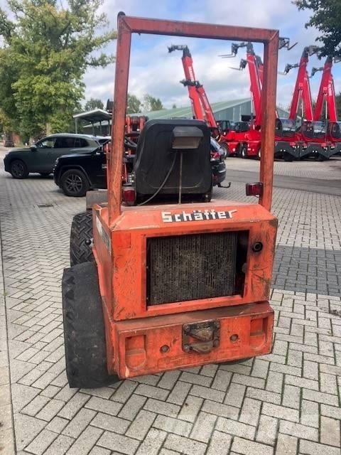 Schäffer 326 Mini Loader