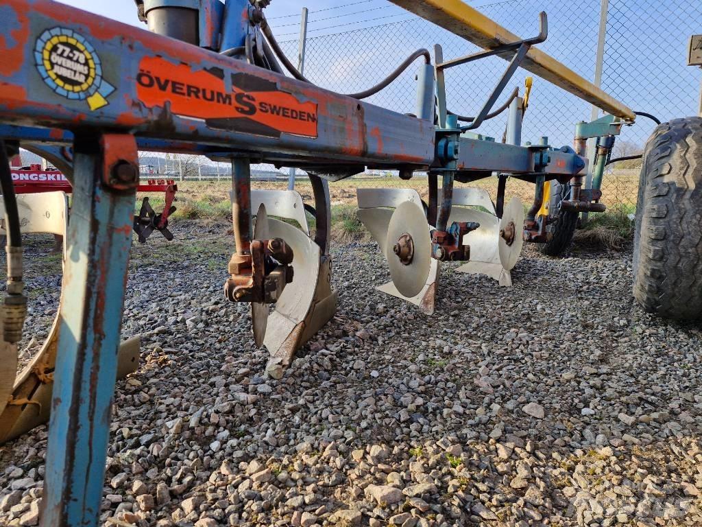 Överum Tegplog Plows