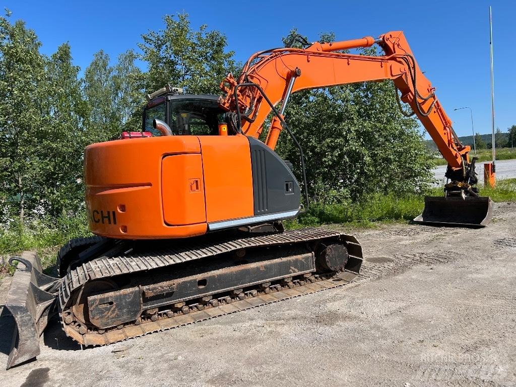 Hitachi ZX 135 US Crawler Excavators