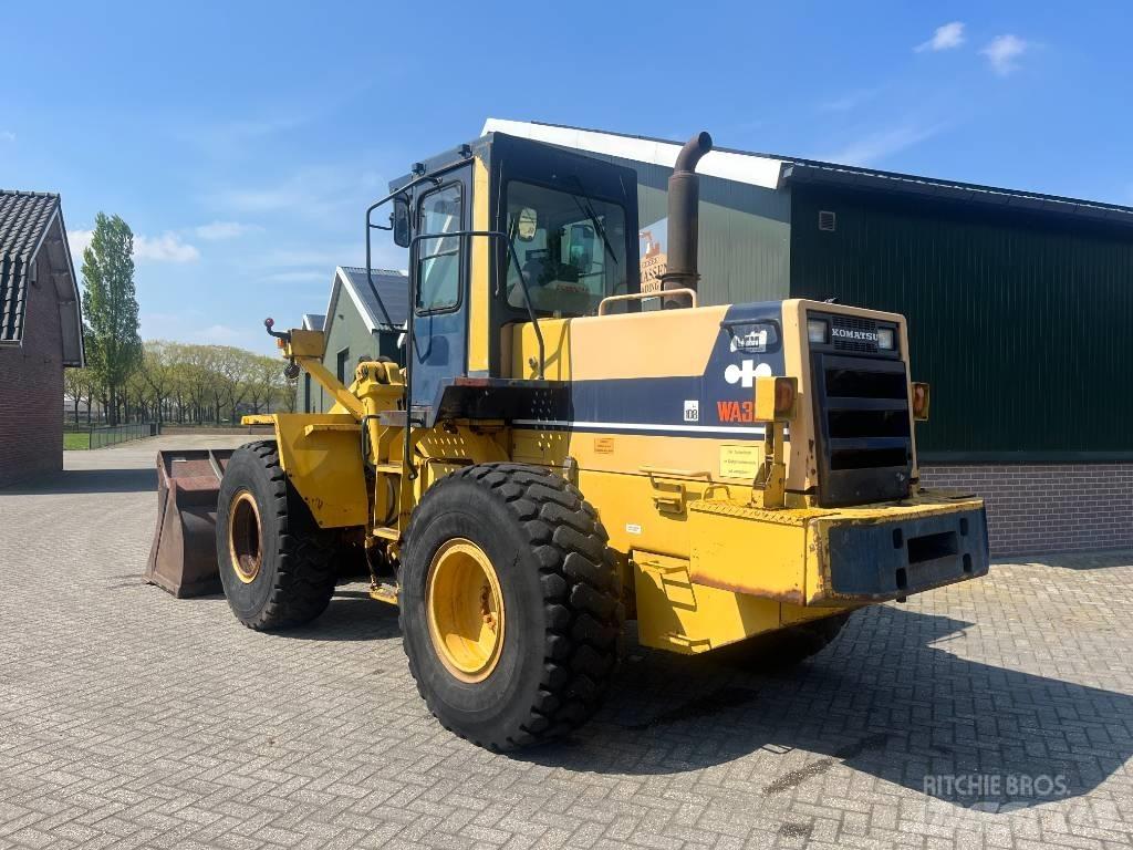Komatsu WA 320-1 Wheel Loaders