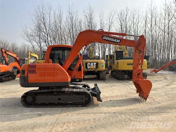 Doosan DX75 Mini Excavators <7t (Mini Diggers)