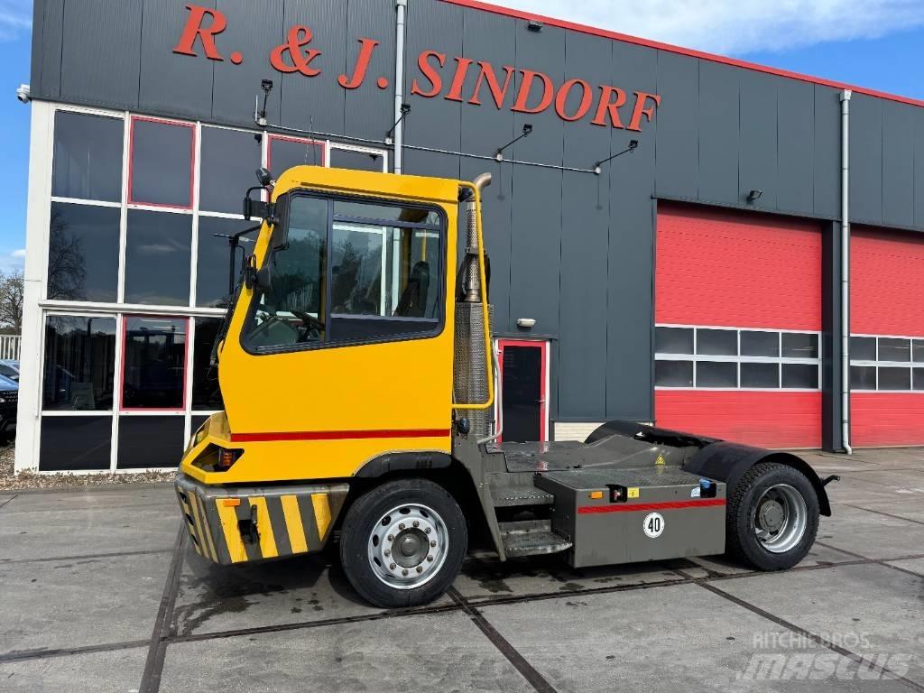 Terberg YT222 Shunt Trucks