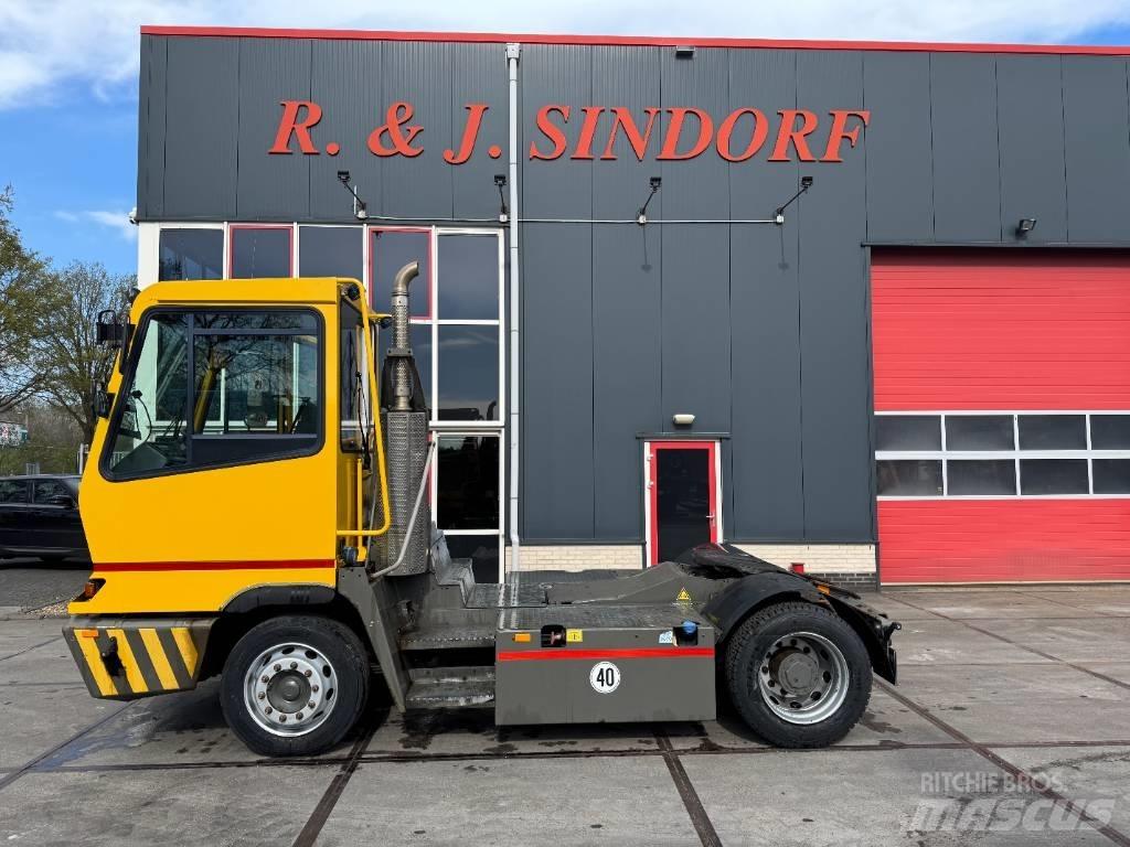 Terberg YT222 Shunt Trucks
