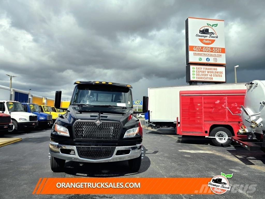 International MV607 Tow Trucks / Wreckers