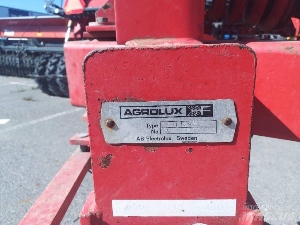Agrolux AT FK 487 Plows