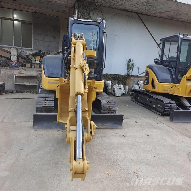 Komatsu PC 40 Mini Excavators <7t (Mini Diggers)