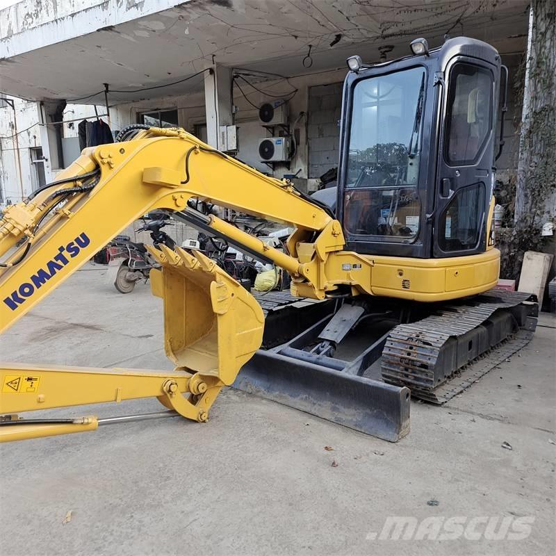 Komatsu PC 40 Mini Excavators <7t (Mini Diggers)