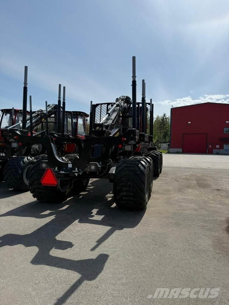 Komatsu 875 Forwarders