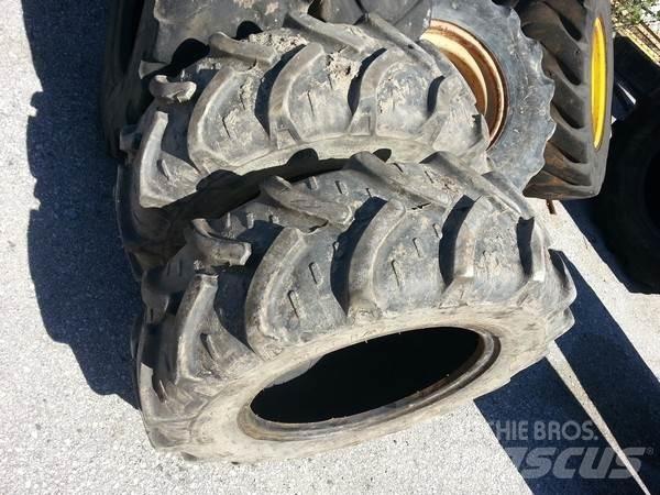  Pneus 280/70R18 Tires, wheels and rims
