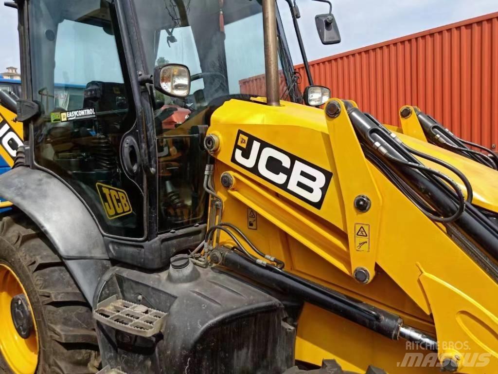 JCB 3 CX Backhoe Loaders