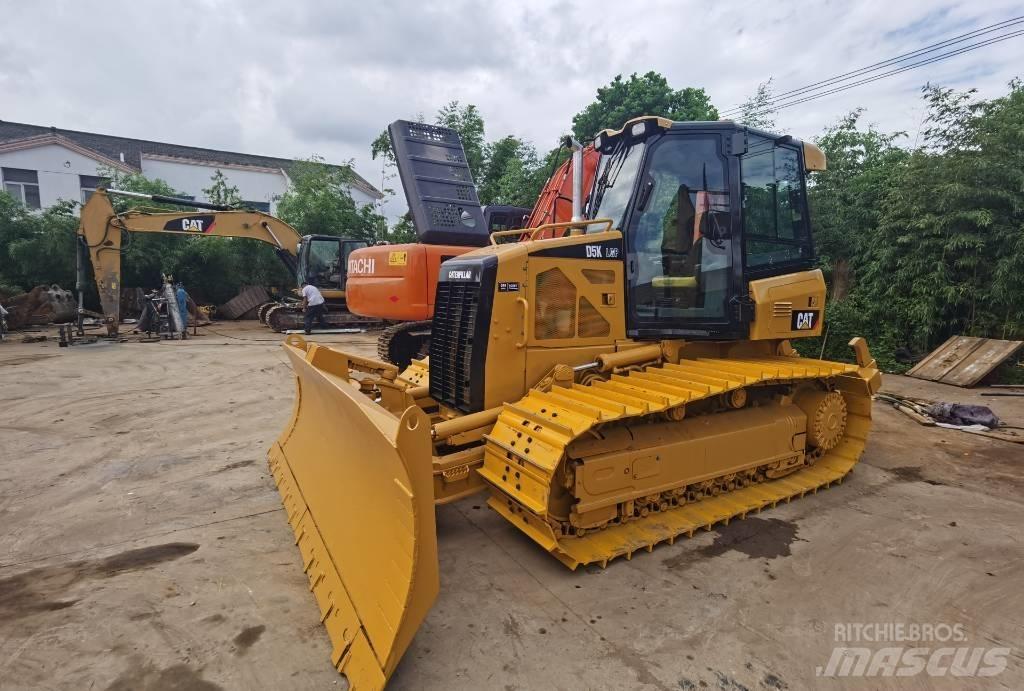 CAT D 5 K Crawler dozers