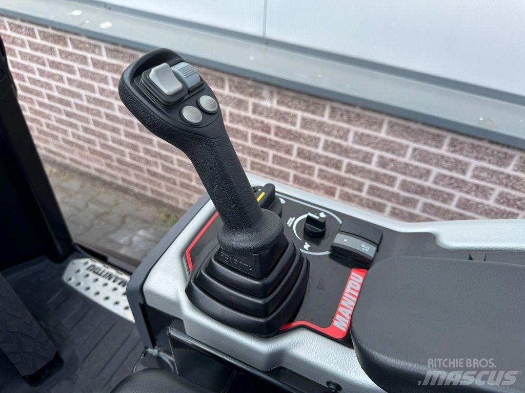 Manitou MLA 5-50 Wheel Loaders