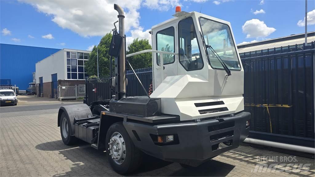 Terberg YT220 Shunt Trucks