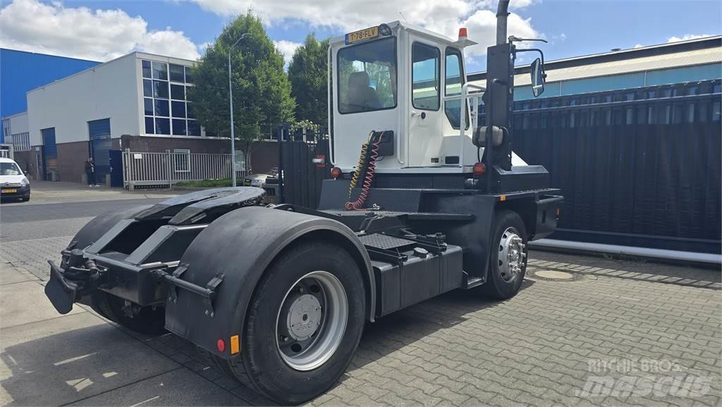 Terberg YT220 Shunt Trucks