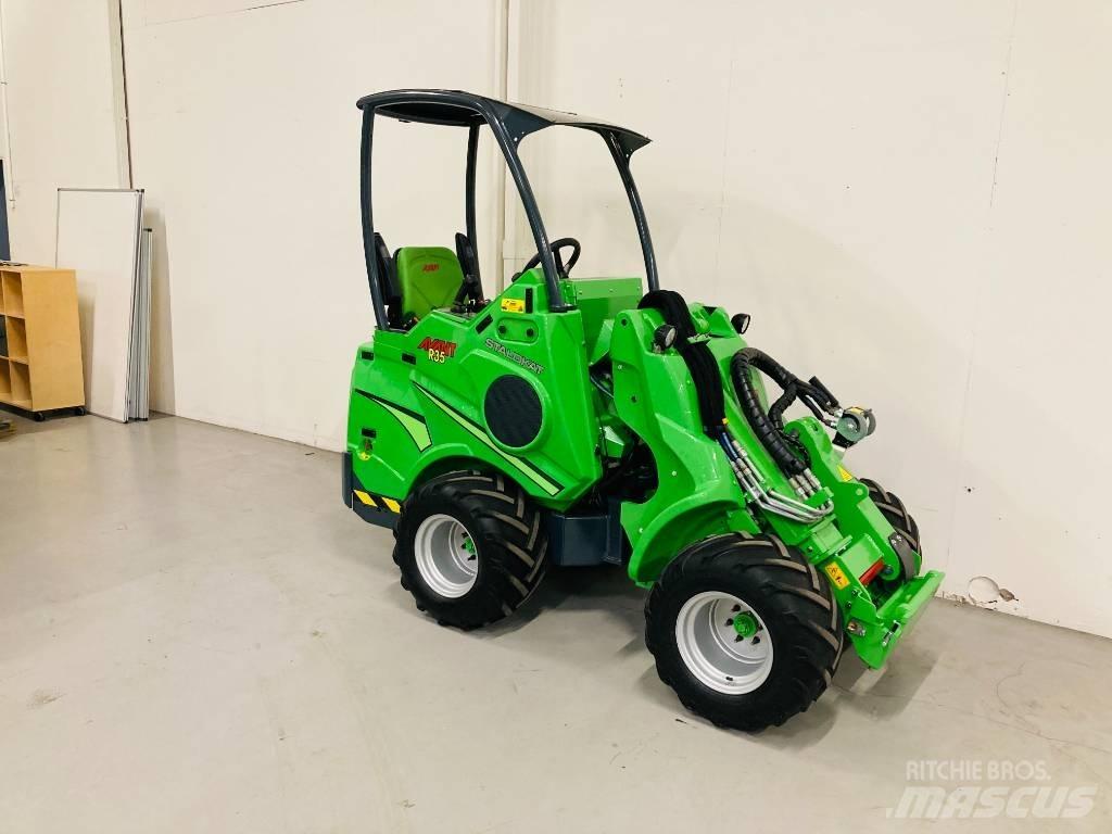 Avant R 35 Mini Loader