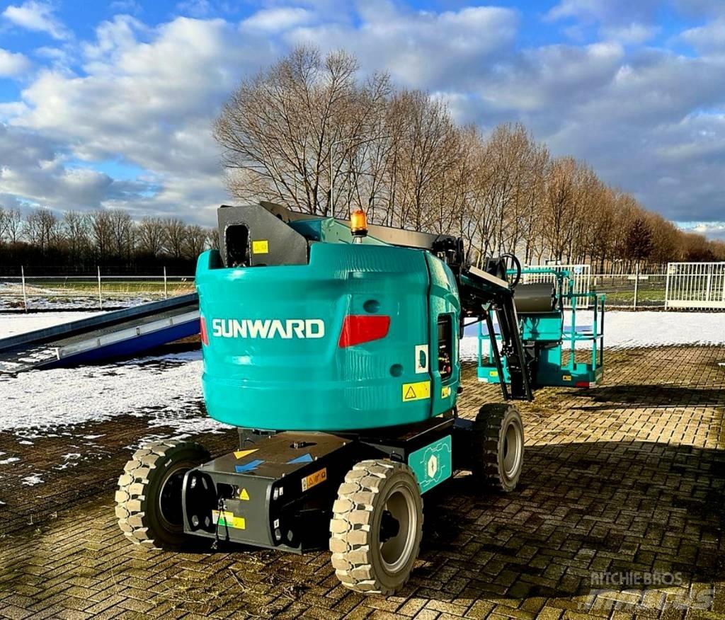 Sunward SWA16JE Articulated boom lifts