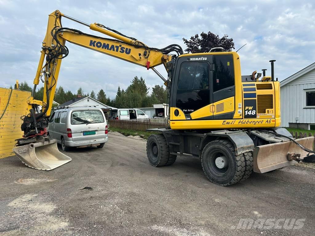 Komatsu PW 148-11 Wheeled Excavators