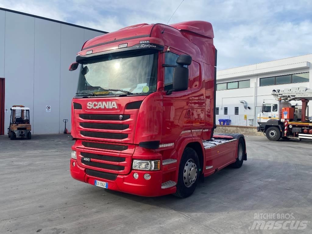 Scania R 490 Conventional Trucks / Tractor Trucks