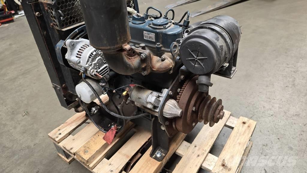 Kubota D902 Engines