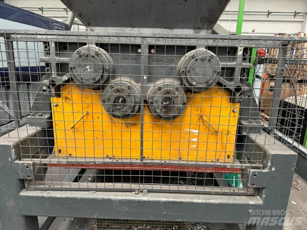Untha RS60 Waste Shredders