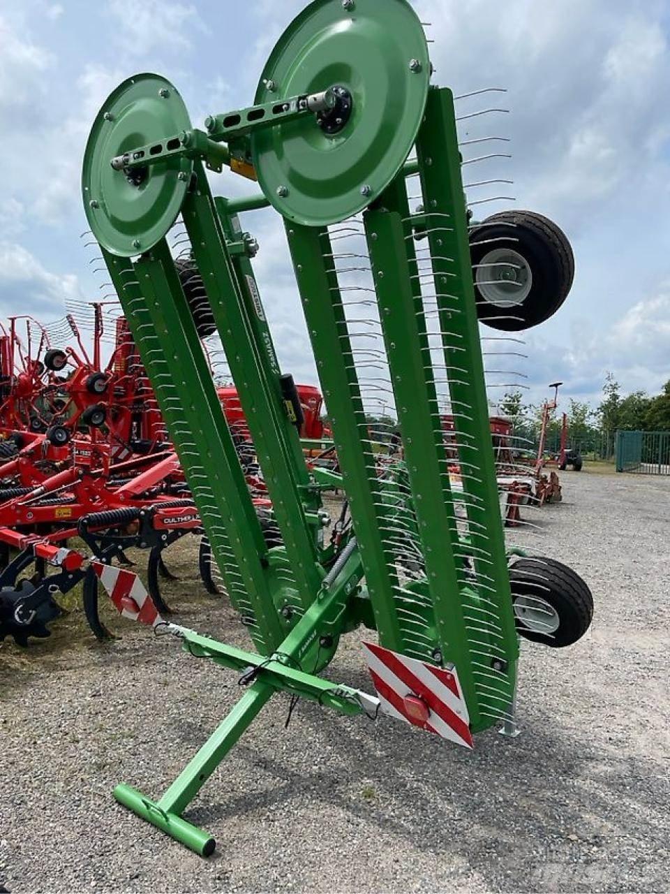 Samasz Twist 600 Swathers \ Windrowers