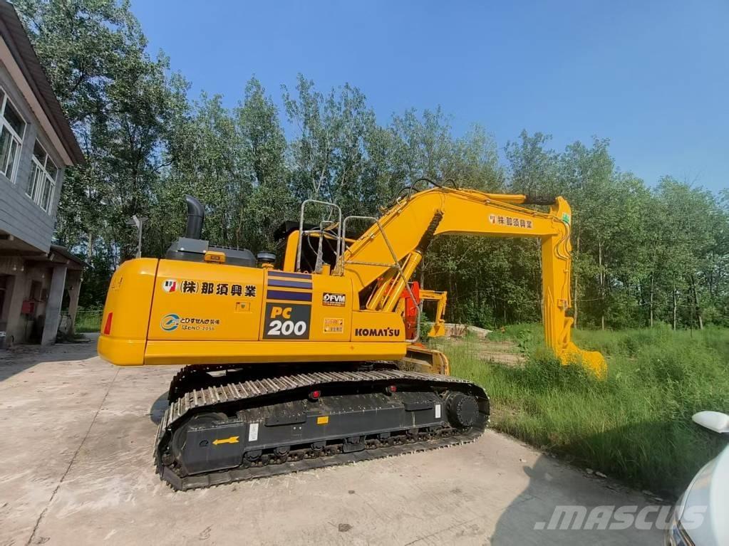 Komatsu PC 200-8 Crawler Excavators