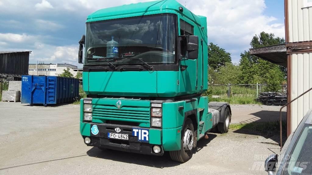 Renault MAGNUM Conventional Trucks / Tractor Trucks