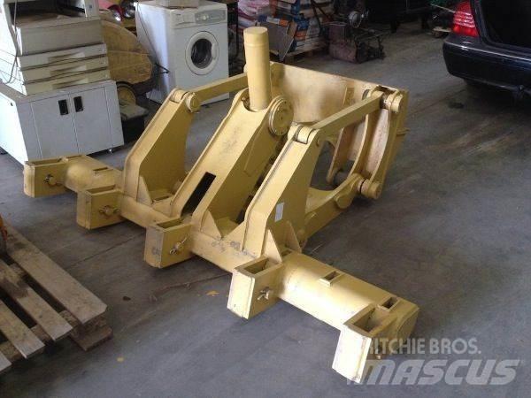 CAT 140H/160H Ripper Other